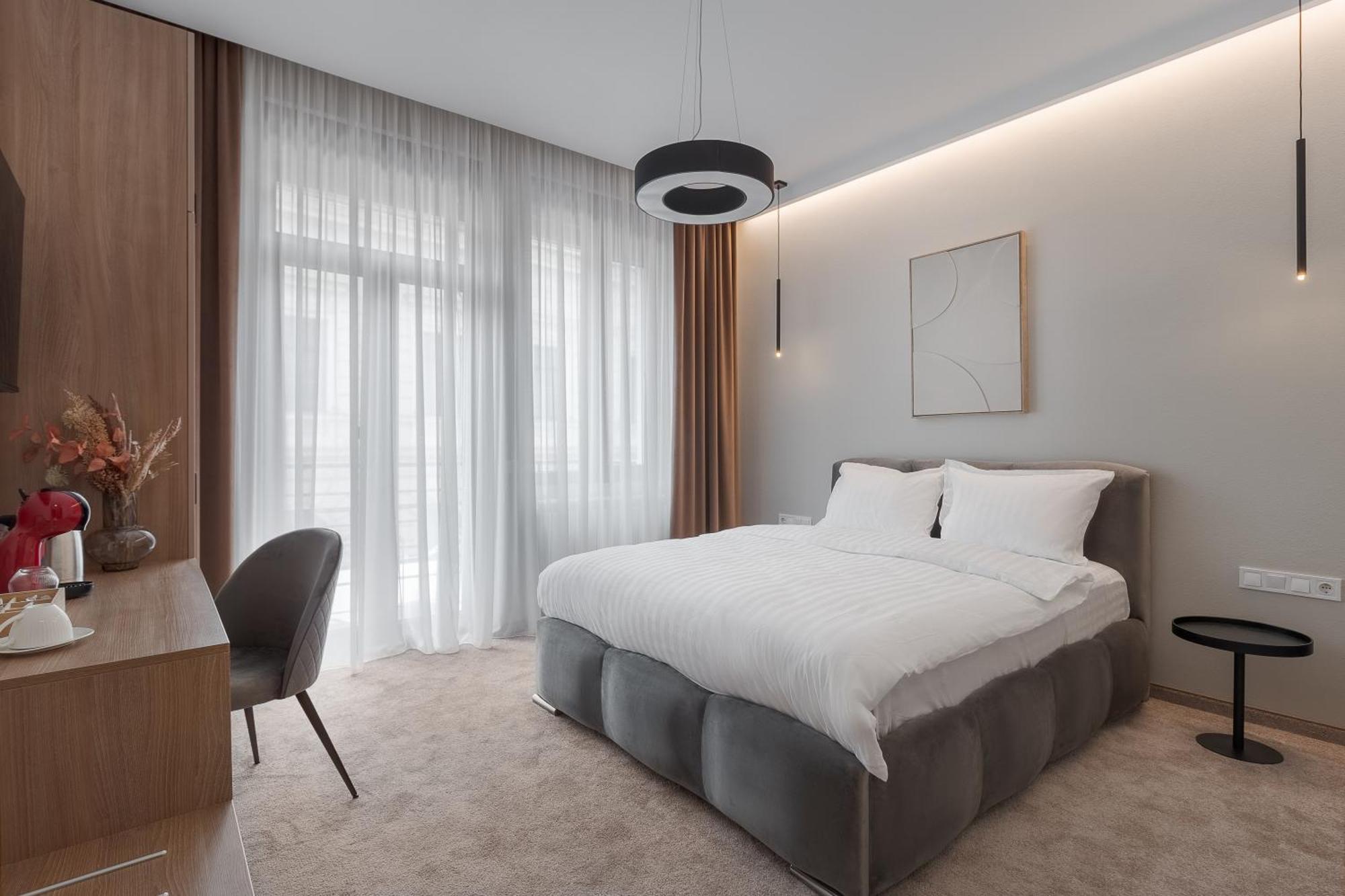 Oasis Rooms Oradea Εξωτερικό φωτογραφία
