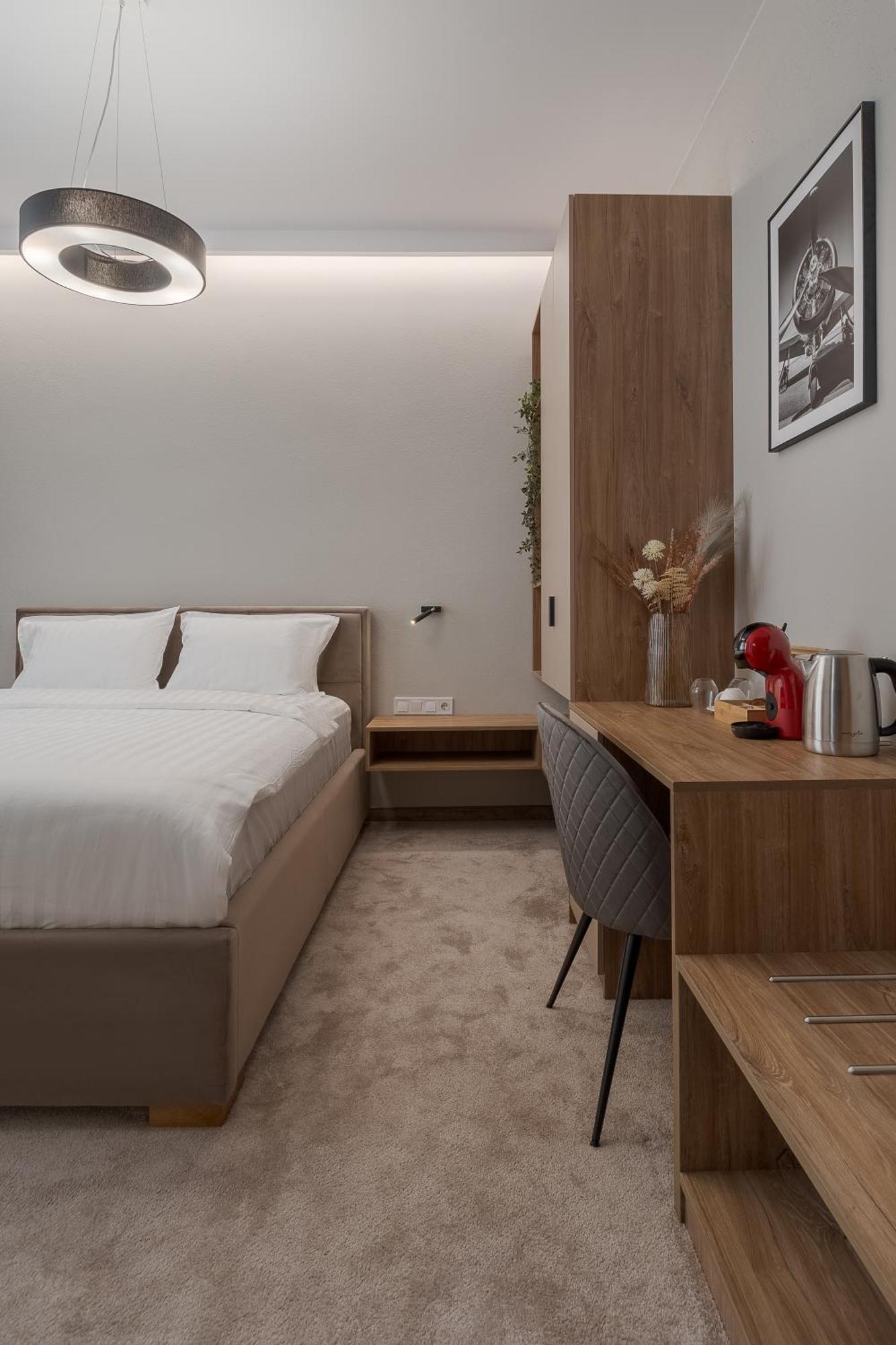 Oasis Rooms Oradea Εξωτερικό φωτογραφία